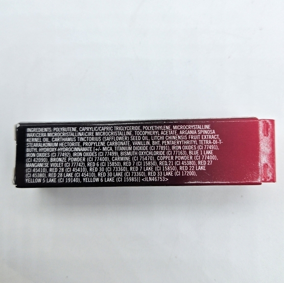 MAC You're So Vain 419 Love Me Lipstick - Picture 8 of 16